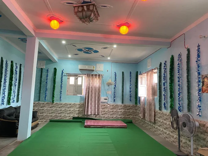 AC Hall at Kashi Dharamshala